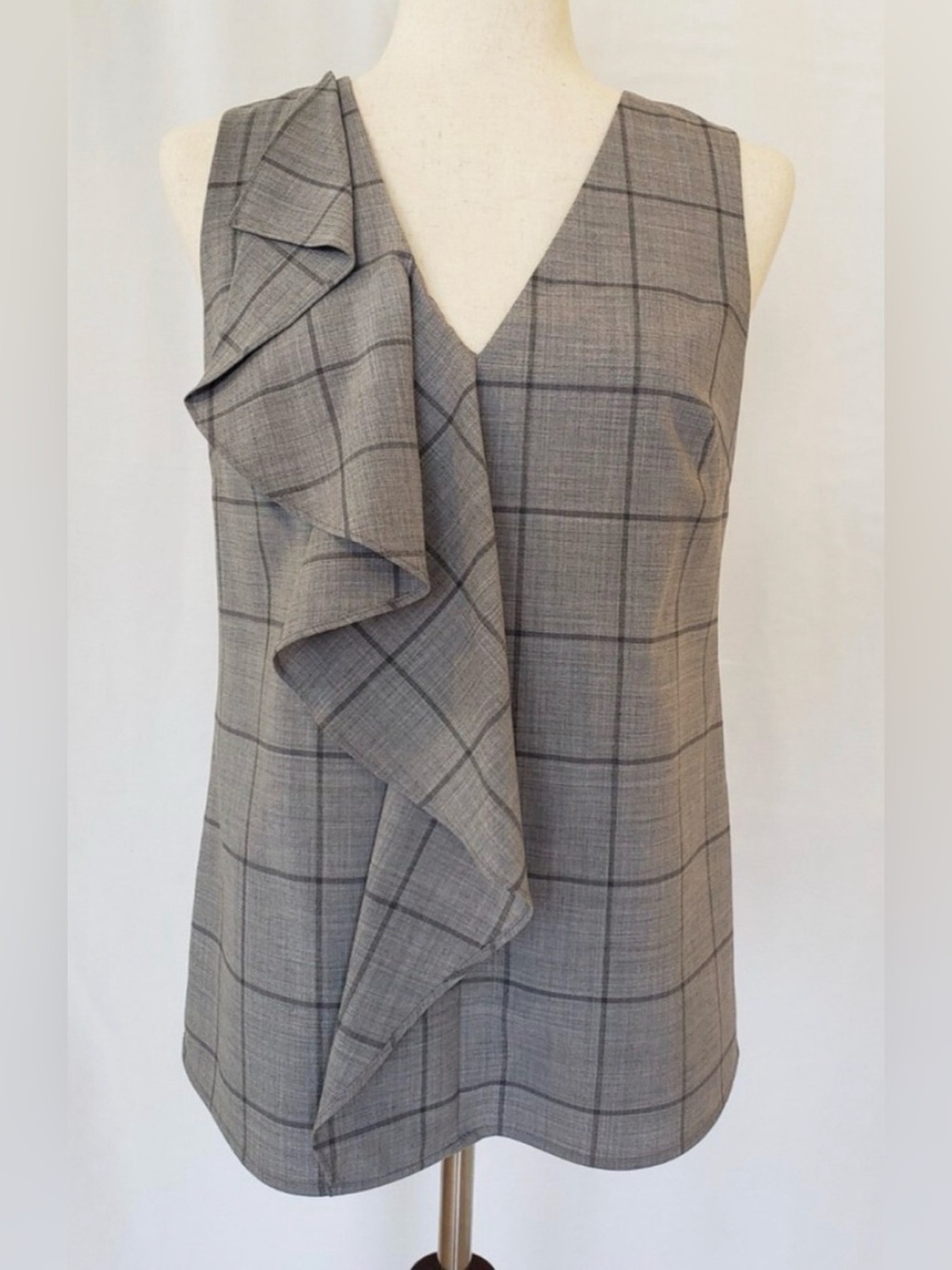 Banana Republic Wool Plaid Ruffle Blouse in Gray XS